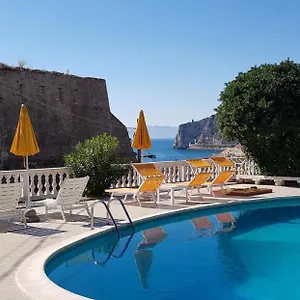 3* Hotel Park Castello